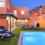 Willa Luxury With Sea View, Heated Pool Arona (Tenerife)