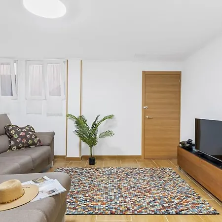 Luxury With Sea View, Heated Pool * Арона