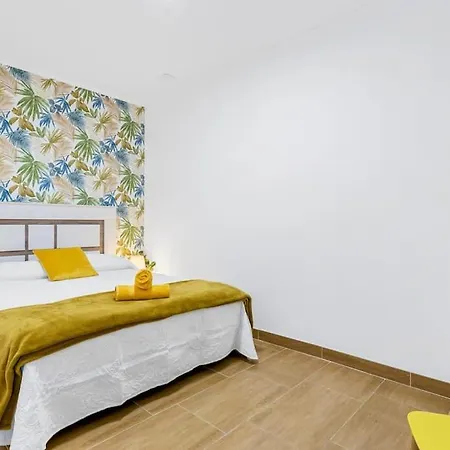 Luxury With Sea View, Heated Pool Вилла Арона
