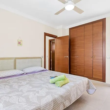 Luxury With Sea View, Heated Pool Арона